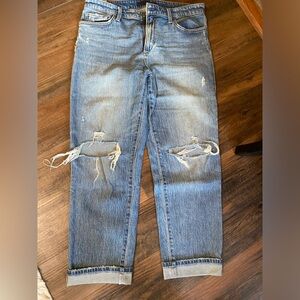 Joes Jeans- 31. Midrise Boyfriend